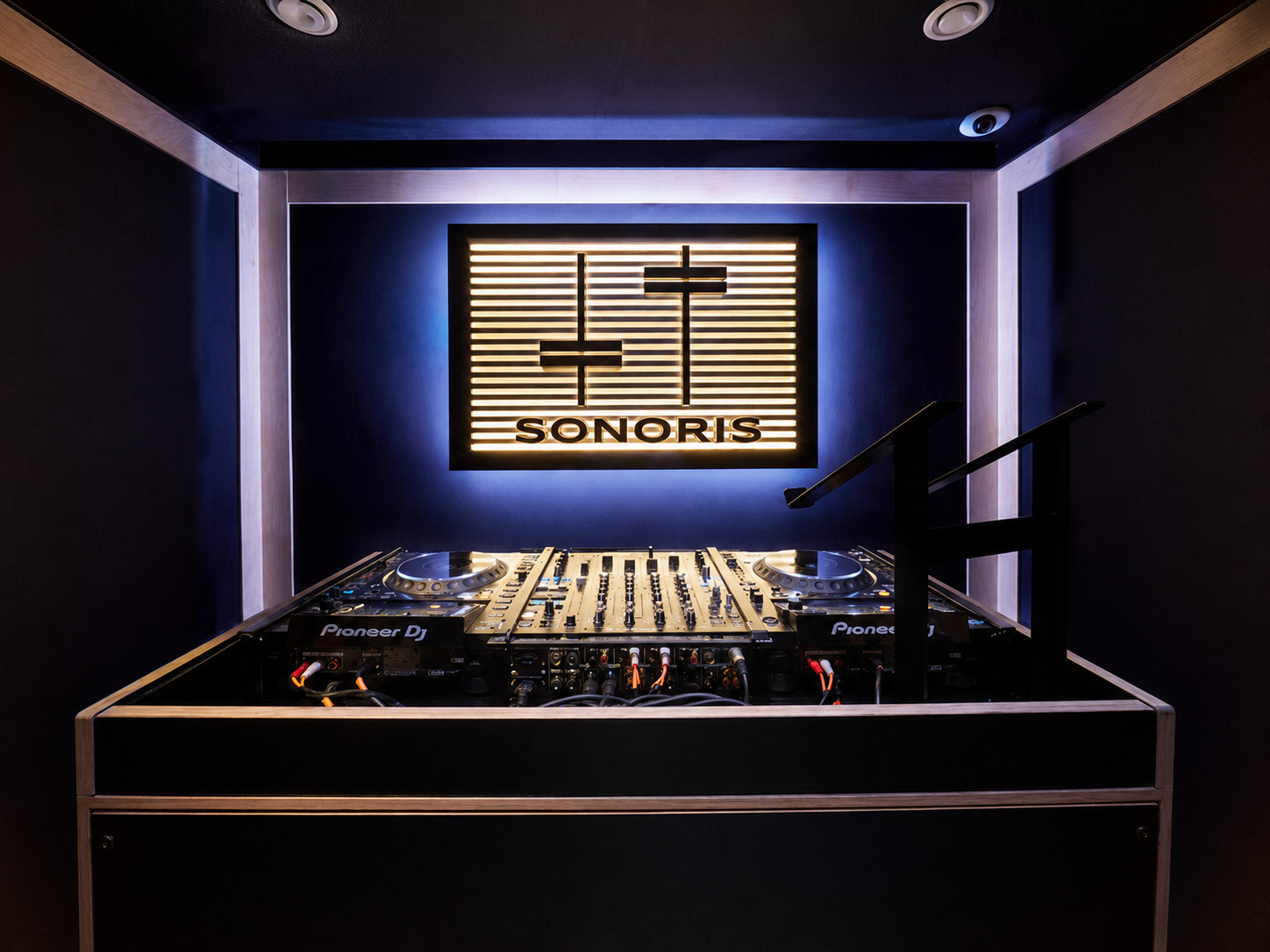 DJ Studio Mini